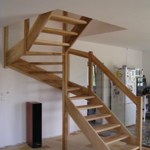 03-01 Escalier contemporain