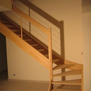 05-03 Escalier 1/4 tournant rampe câble inox