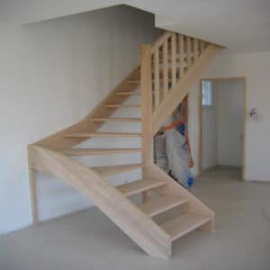 04-06 Escalier 1/4 tournant sans contre marche