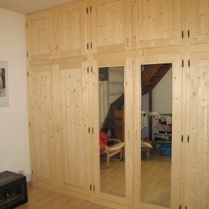 10-16 Porte de placard